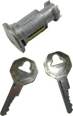1973-89 Chevy & GMC Blazer & Surburban Tail Gate Handle Lock Cylinder, W/Keys